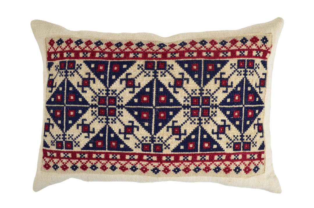Pillow: Embroidered handwoven antique Hungarian hemp - P503