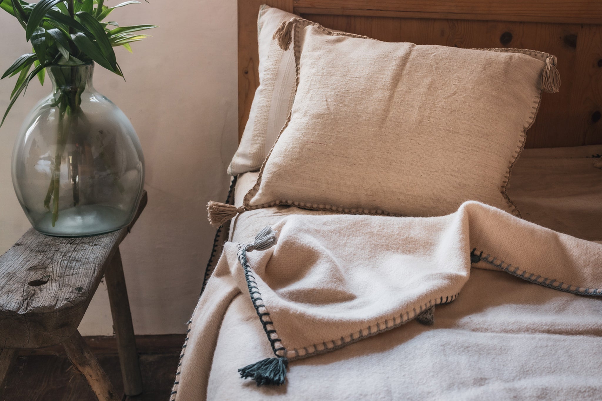 Throw: Eco-cotton with tassels - TH71