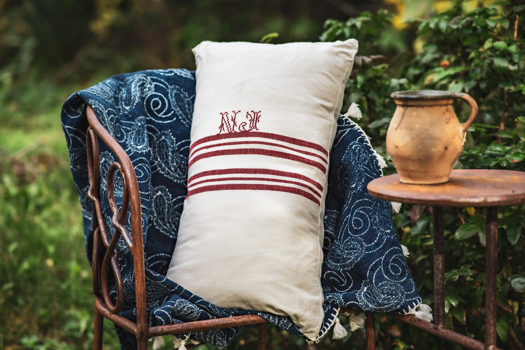 Pillow: Embroidered handwoven antique Hungarian hemp - P121