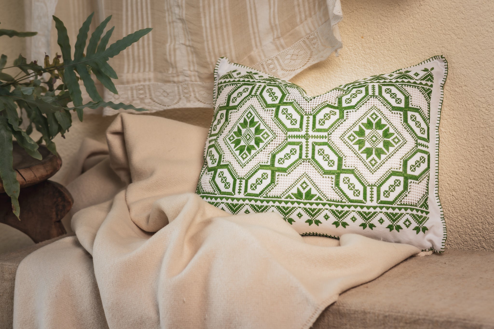 Pillow: Embroidered handwoven antique Hungarian hemp - P349